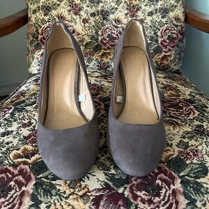Grey suede pumps